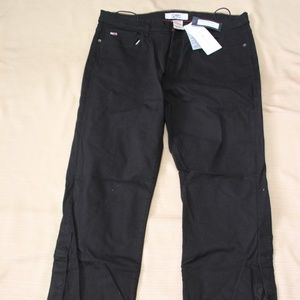 Tommy Hilfiger Men's Adaptive Relaxed Fit Jean with Velcro Brand Closure and Fly